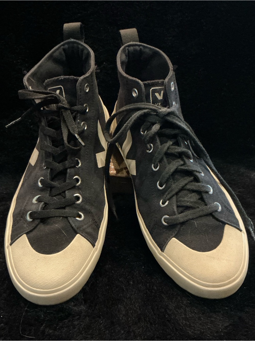 Veja Wata II Black High-Top Sneakers Men’s 10